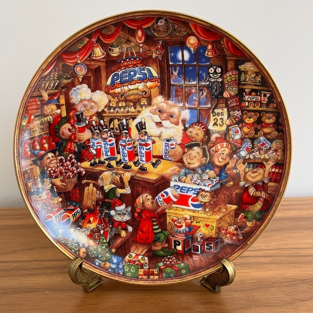 FRANKLIN MINT Vintage 1995 Santa's Pepsi-Cola Workshop Collector Plate Bill Bell
